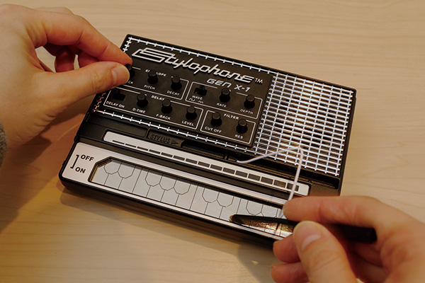 Dubreq / Stylophone GEN X-1 | DiGiRECO